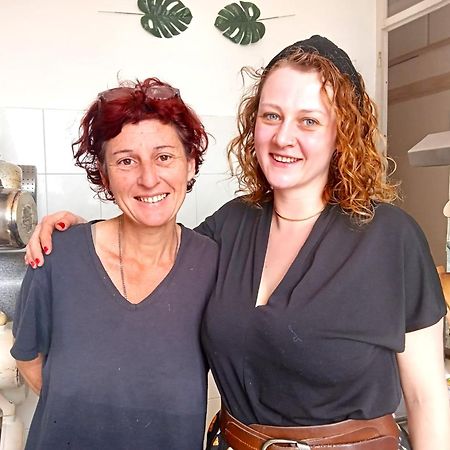 Casa Amari Alla Zisa Hostel Palermo Esterno foto