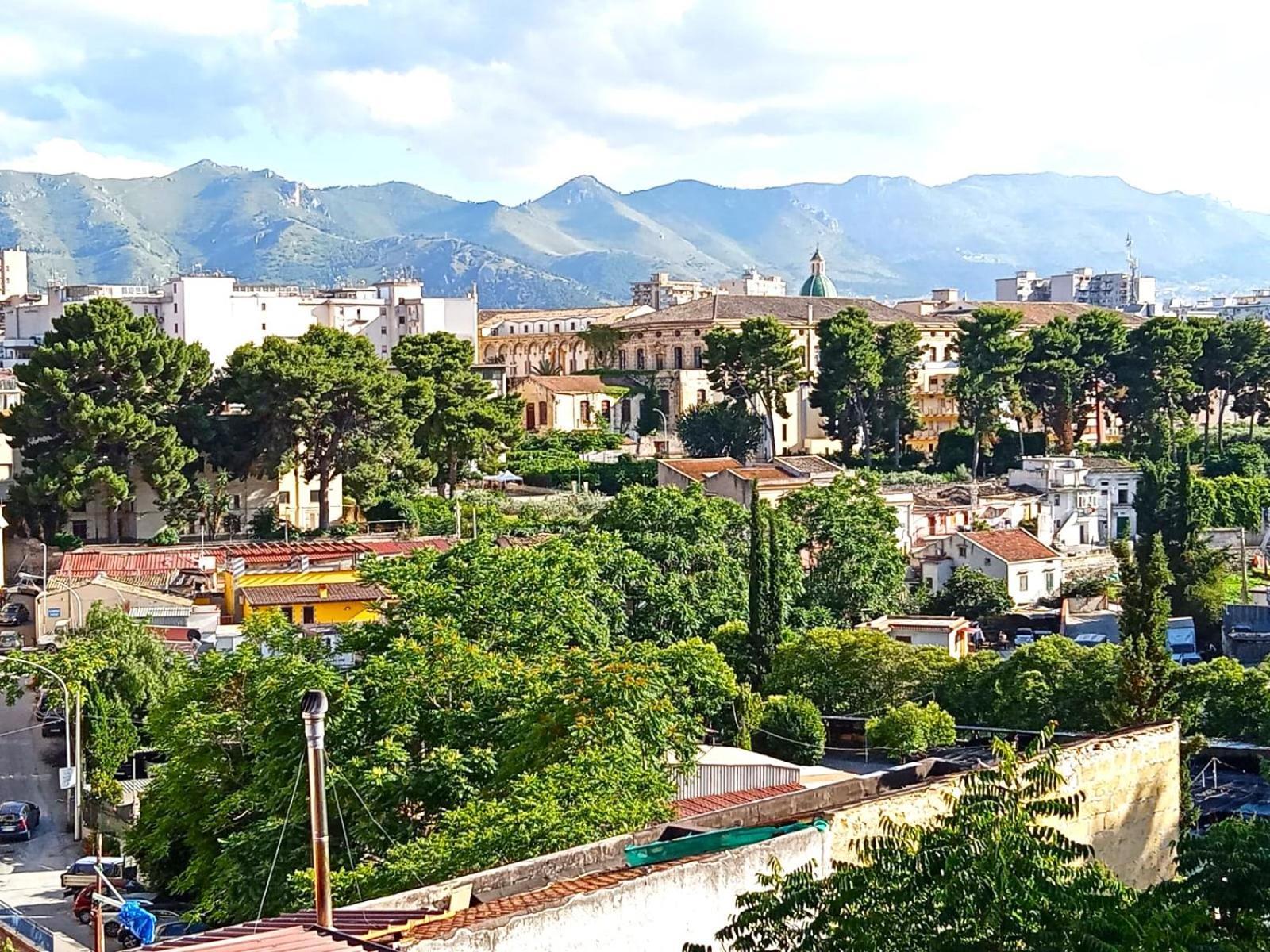 Casa Amari Alla Zisa Hostel Palermo Esterno foto