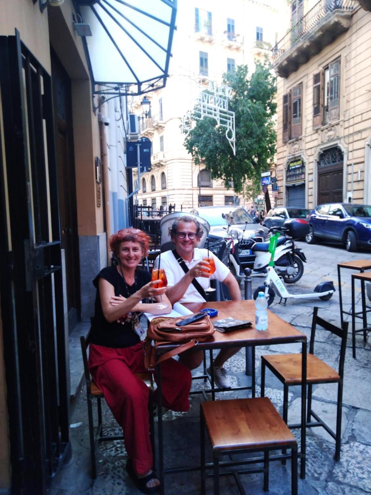 Casa Amari Alla Zisa Hostel Palermo Esterno foto